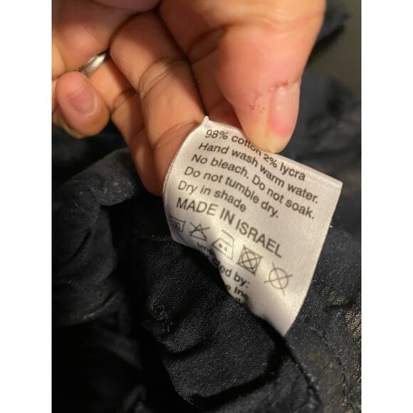 Bevy Flog Womens Pants Size 27 Black Snake Skin Metallic Pull On Mob Wife READ - Picture 6 of 10